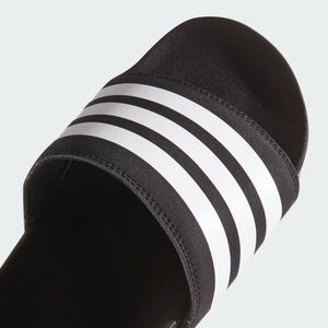 ADILETTE CLOUDFOAM PLUS STRIPES SLIDES ap9971